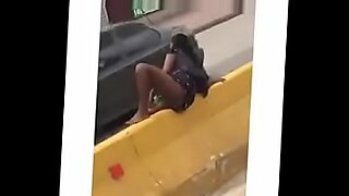 young girl posing nude on whatsapp