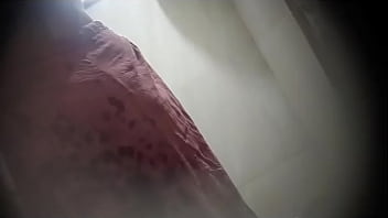 chennai indian aunty doing toilet hidden cam videos