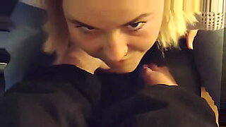 lesbian mom lickes daughter pussy while she sleeps5
