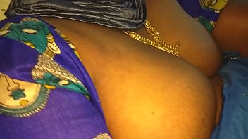 kerala aunty showing