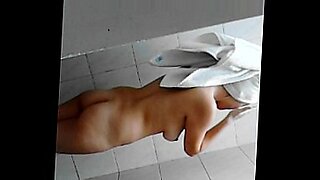 www bathroom sexvedios