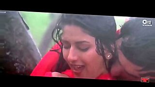 bollywood actress madhuri dikshit unsencored videos