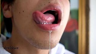 meaty pussy lips hd