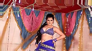bhojpuri mein choda chodi sexy video