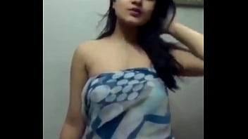 indian college teen comshoot blowjob