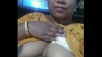 mallu aunty ass in nighty