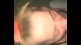 amateur slut gets her head down and face sucking down on some man meat