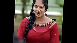 malayalam actress boob press